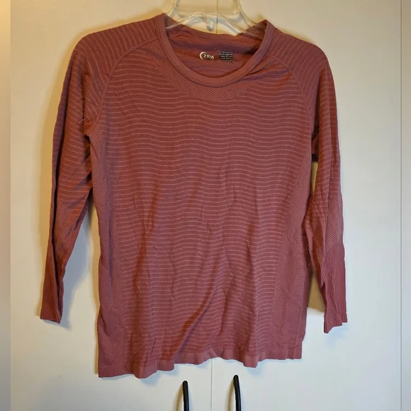 Zyia Active Mauve Seamless Long Sleeve Performance Top – Size Medium - Picture 1 of 6